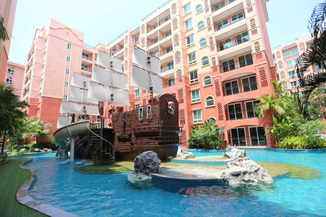 Seven Seas Condo Resort By Jay Jay ジョムティエンビーチ エクステリア 写真