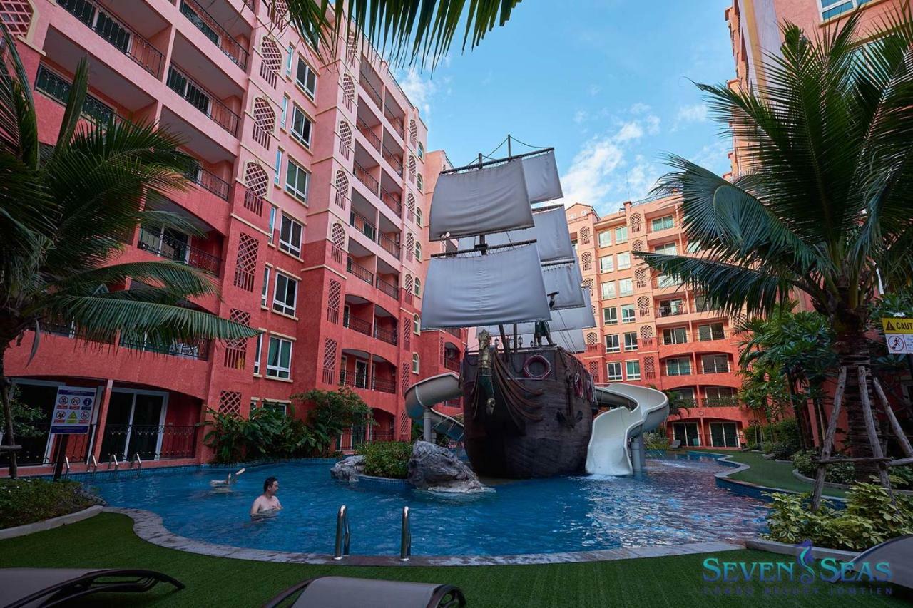 Seven Seas Condo Resort By Jay Jay ジョムティエンビーチ エクステリア 写真