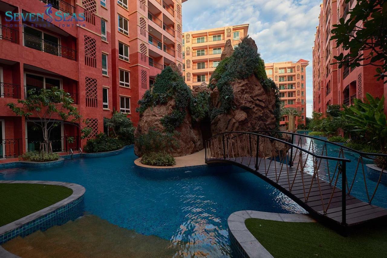 Seven Seas Condo Resort By Jay Jay ジョムティエンビーチ エクステリア 写真
