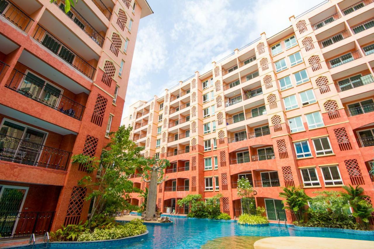 Seven Seas Condo Resort By Jay Jay ジョムティエンビーチ エクステリア 写真